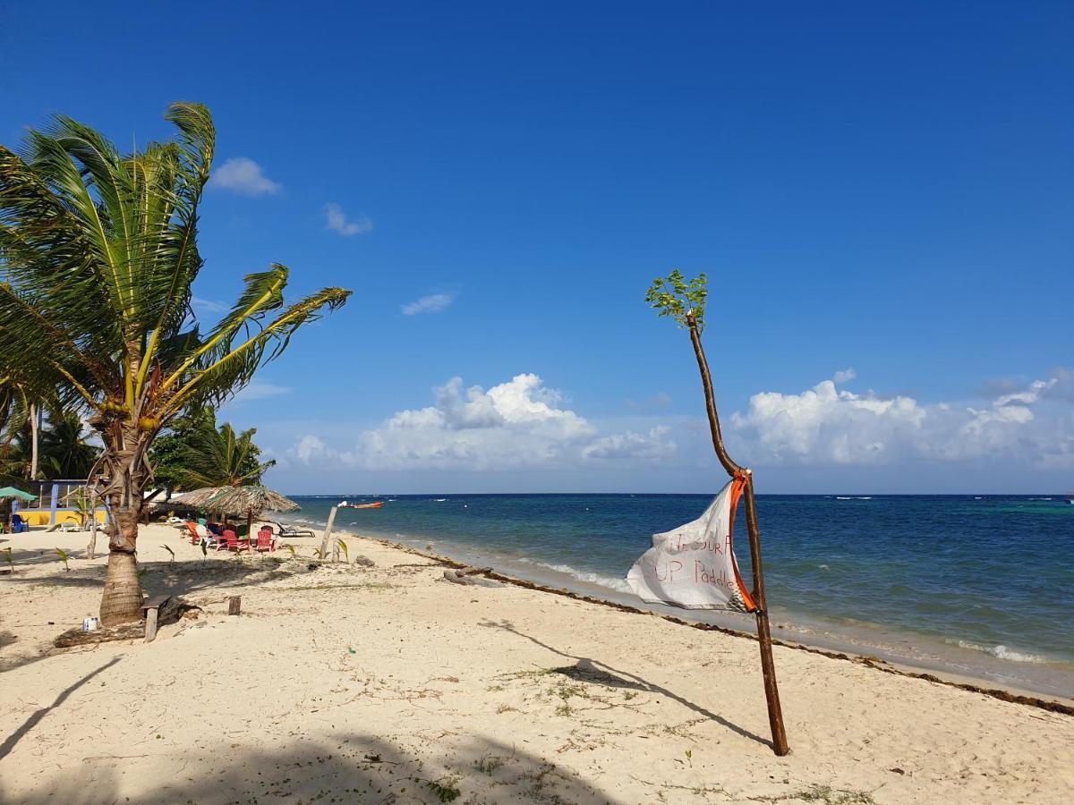 Готель Lulu Beach Кукурудзяний острів Екстер'єр фото